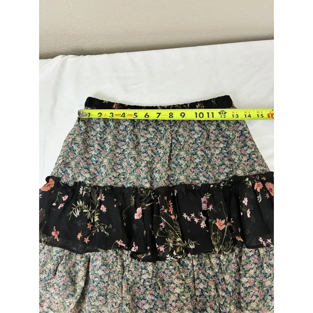 American Eagle Women's S Ruffle Tiered Mini Skirt Smocked Stretch Waist Floral